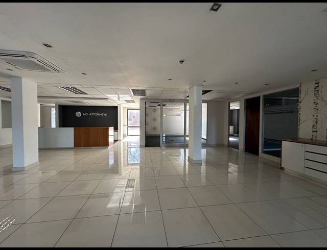 311M² OFFICE TO LET IN SANDTON CENTRAL